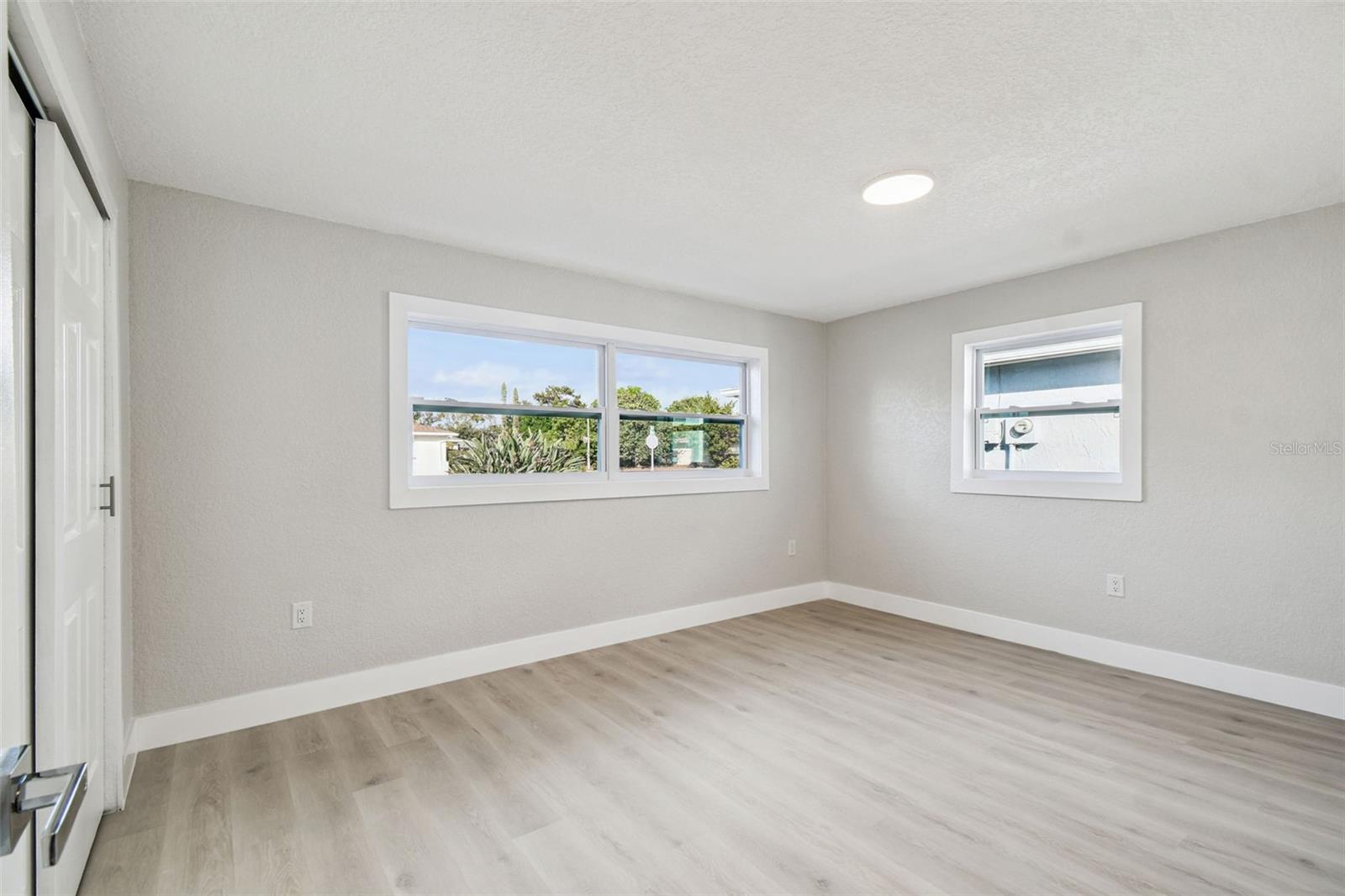 Image 34 of 68 For 5840 Otis Drive