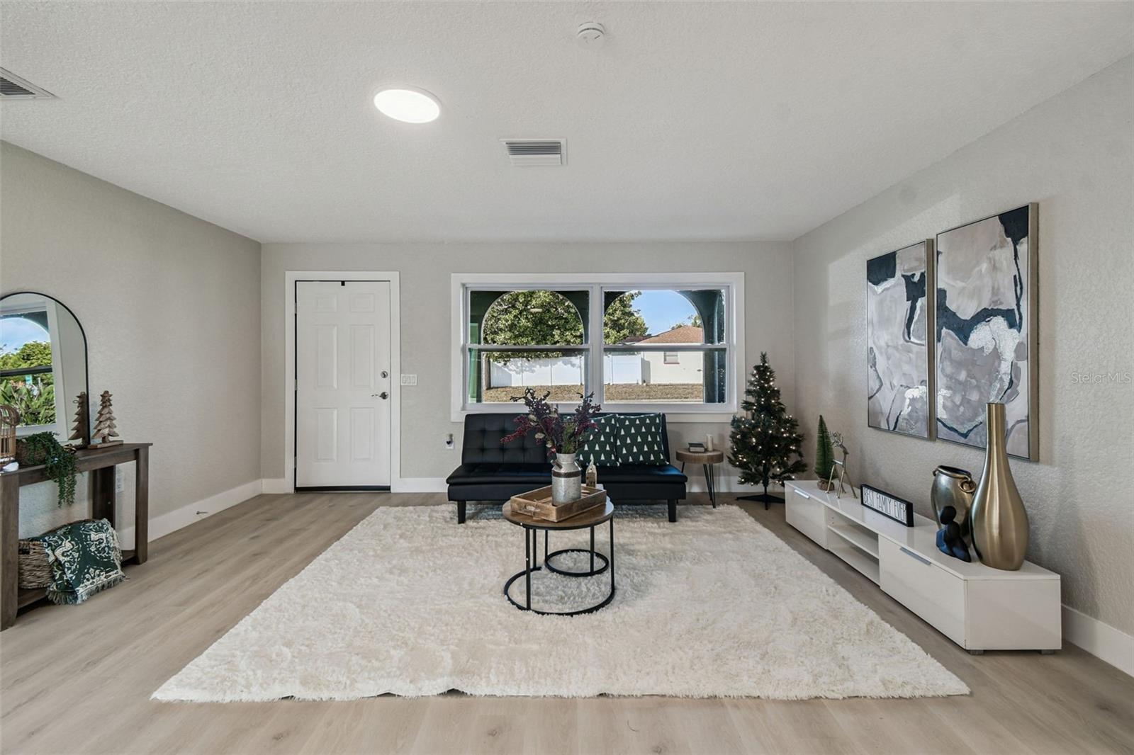 Image 9 of 68 For 5840 Otis Drive