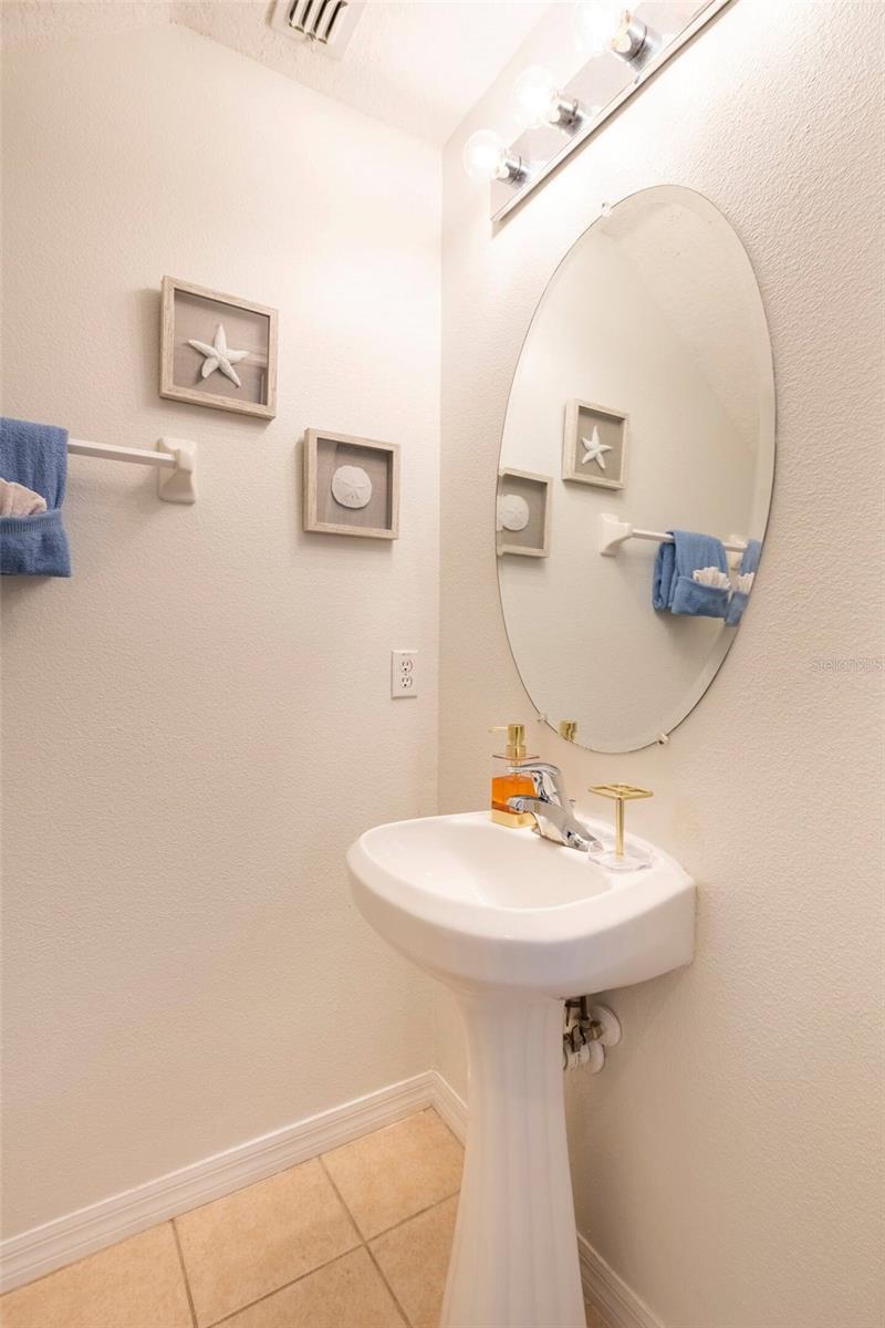 Image 17 of 36 For 164 Lancaster Drive