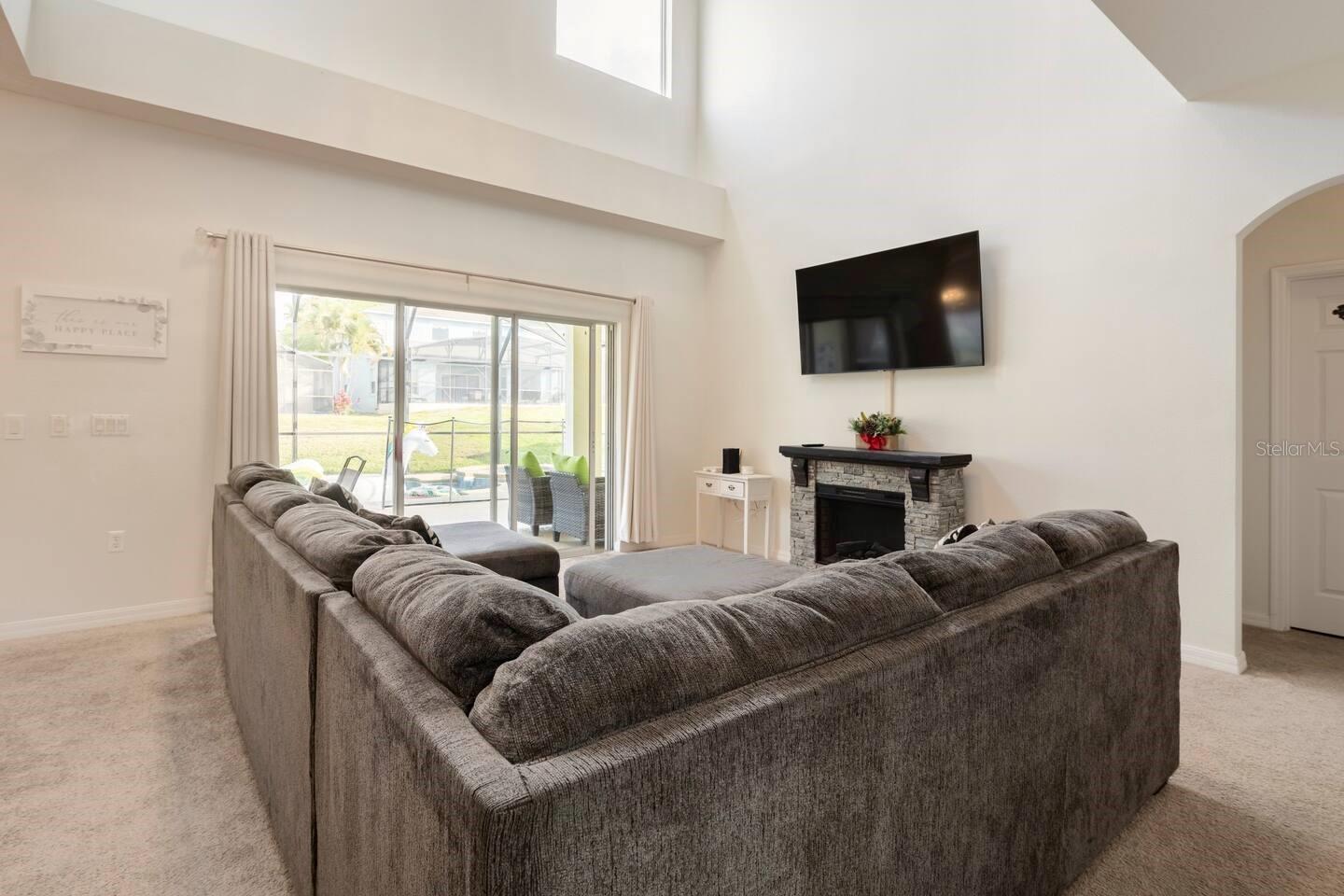 Image 9 of 36 For 164 Lancaster Drive