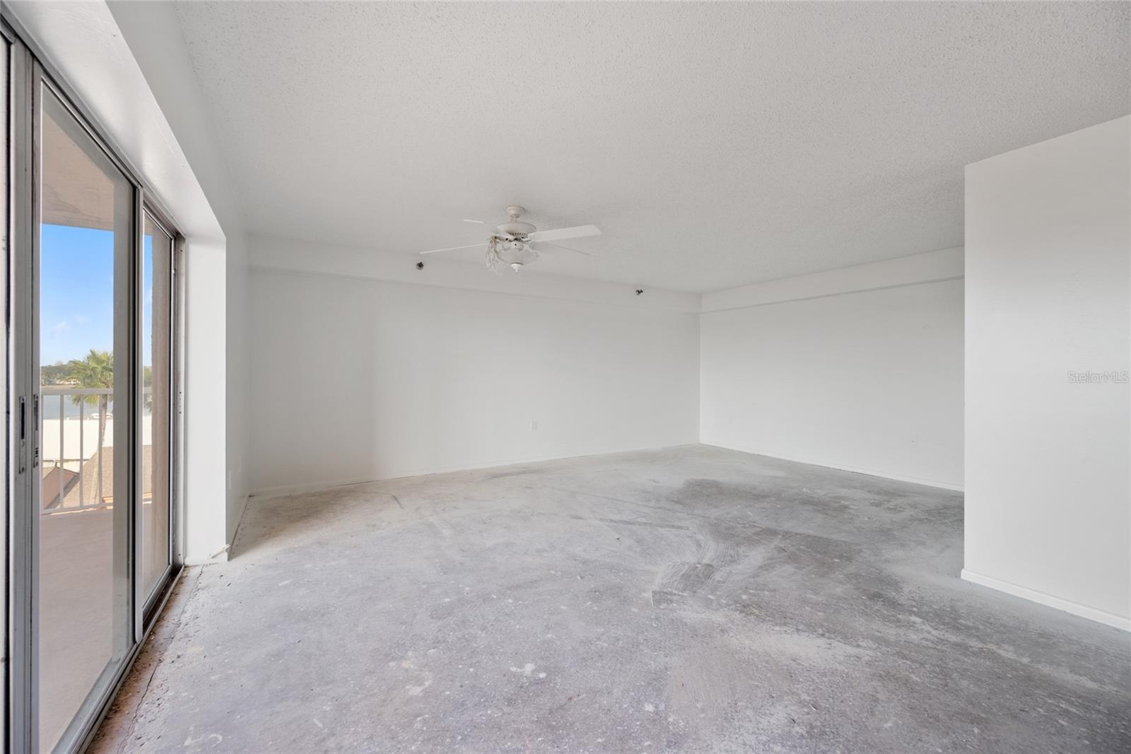 Image 13 of 37 For 7430 Sunshine Skyway Lane S 601