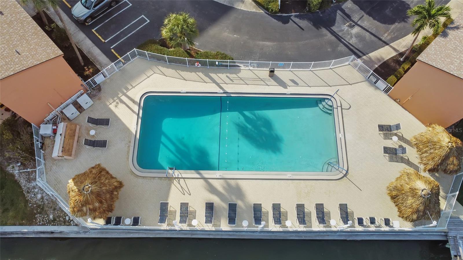 Image 5 of 37 For 7430 Sunshine Skyway Lane S 601