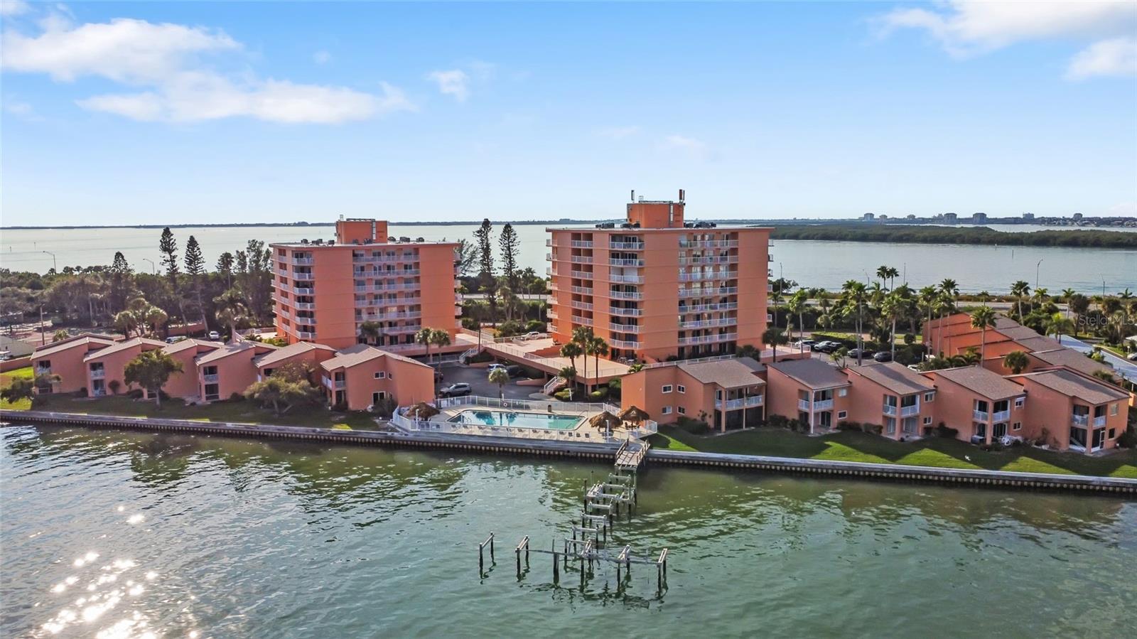 Image 7 of 37 For 7430 Sunshine Skyway Lane S 601