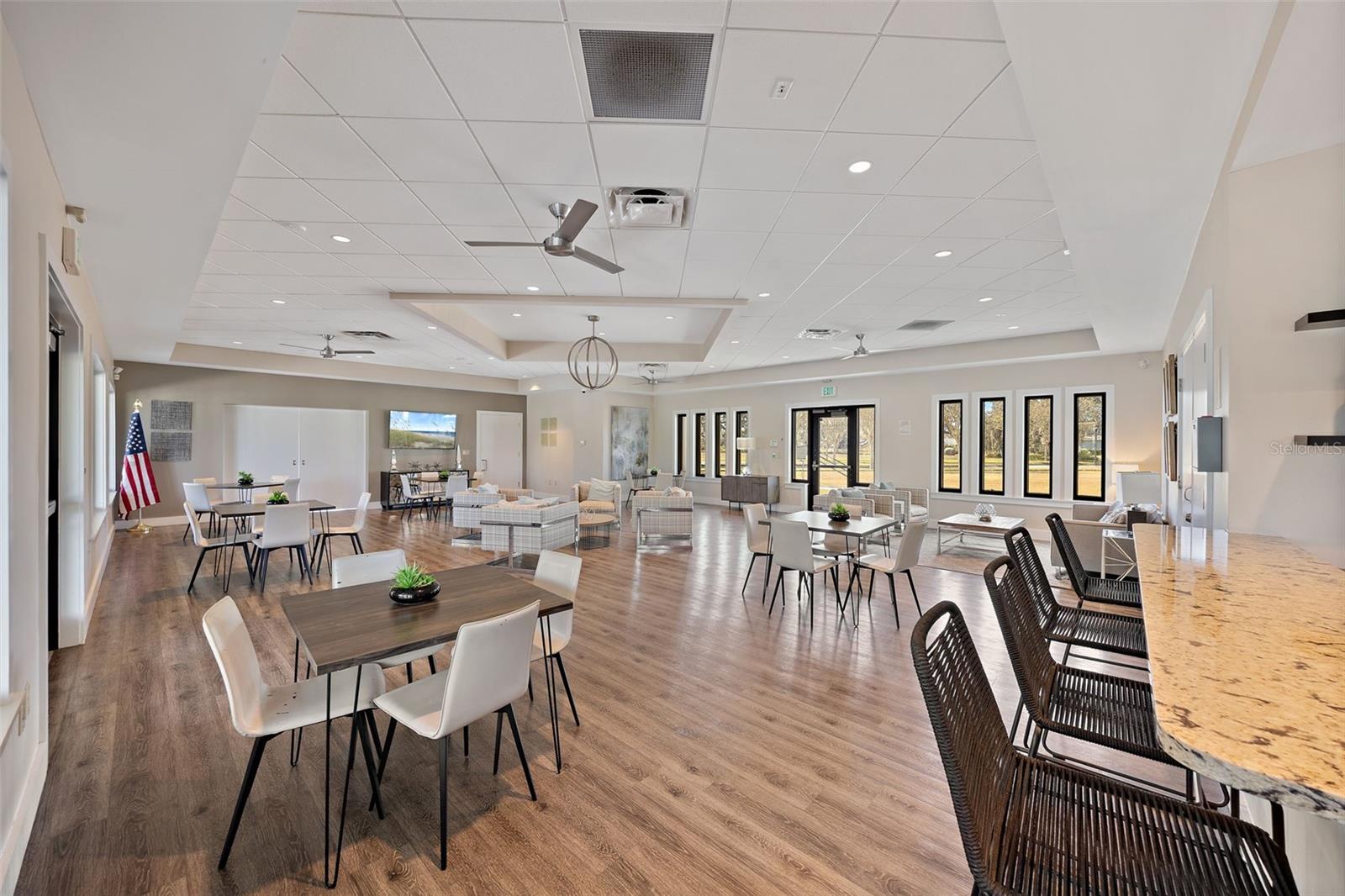 Image 32 of 37 For 14929 Promenade Parkway