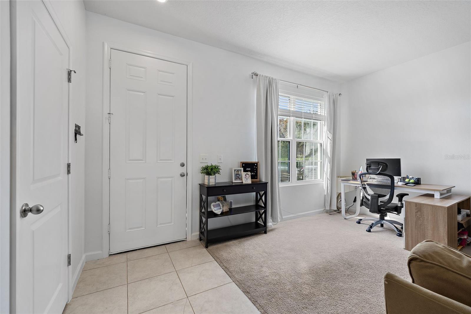 Image 5 of 37 For 14929 Promenade Parkway