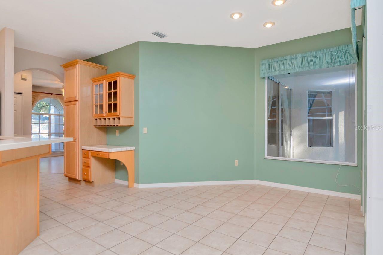 Image 59 of 63 For 4858 Augusta Avenue