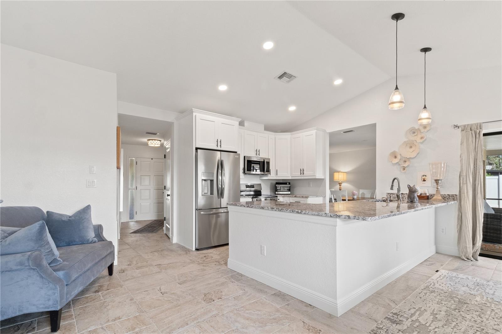 Image 14 of 61 For 488 Fieldstone Lane