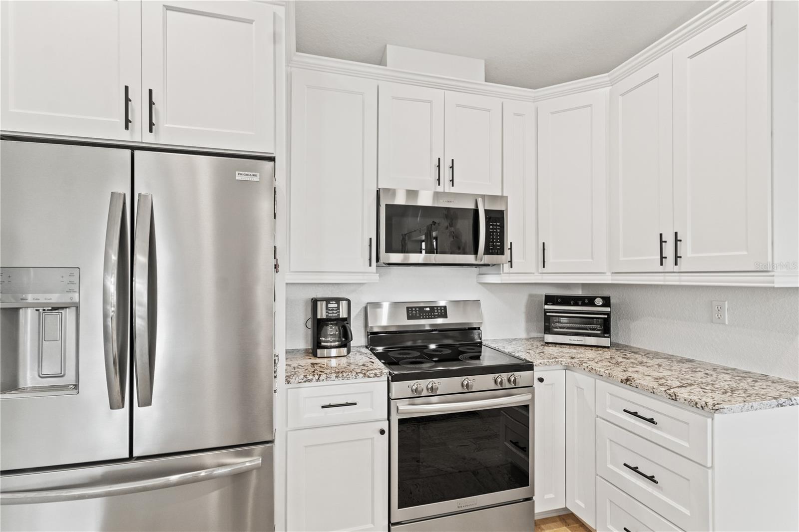 Image 19 of 61 For 488 Fieldstone Lane