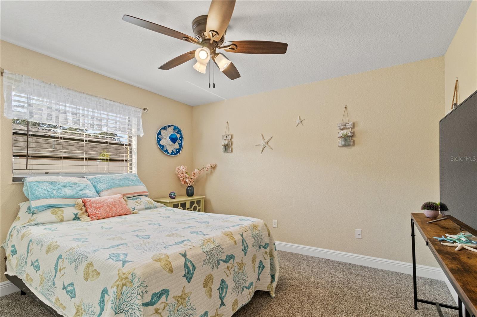 Image 29 of 61 For 488 Fieldstone Lane