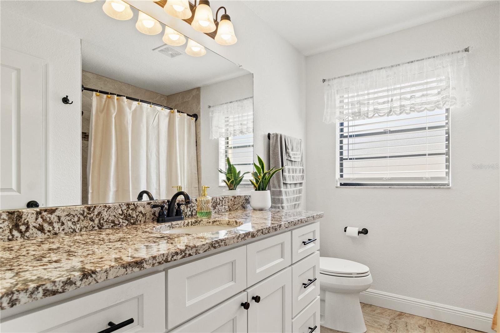 Image 31 of 61 For 488 Fieldstone Lane