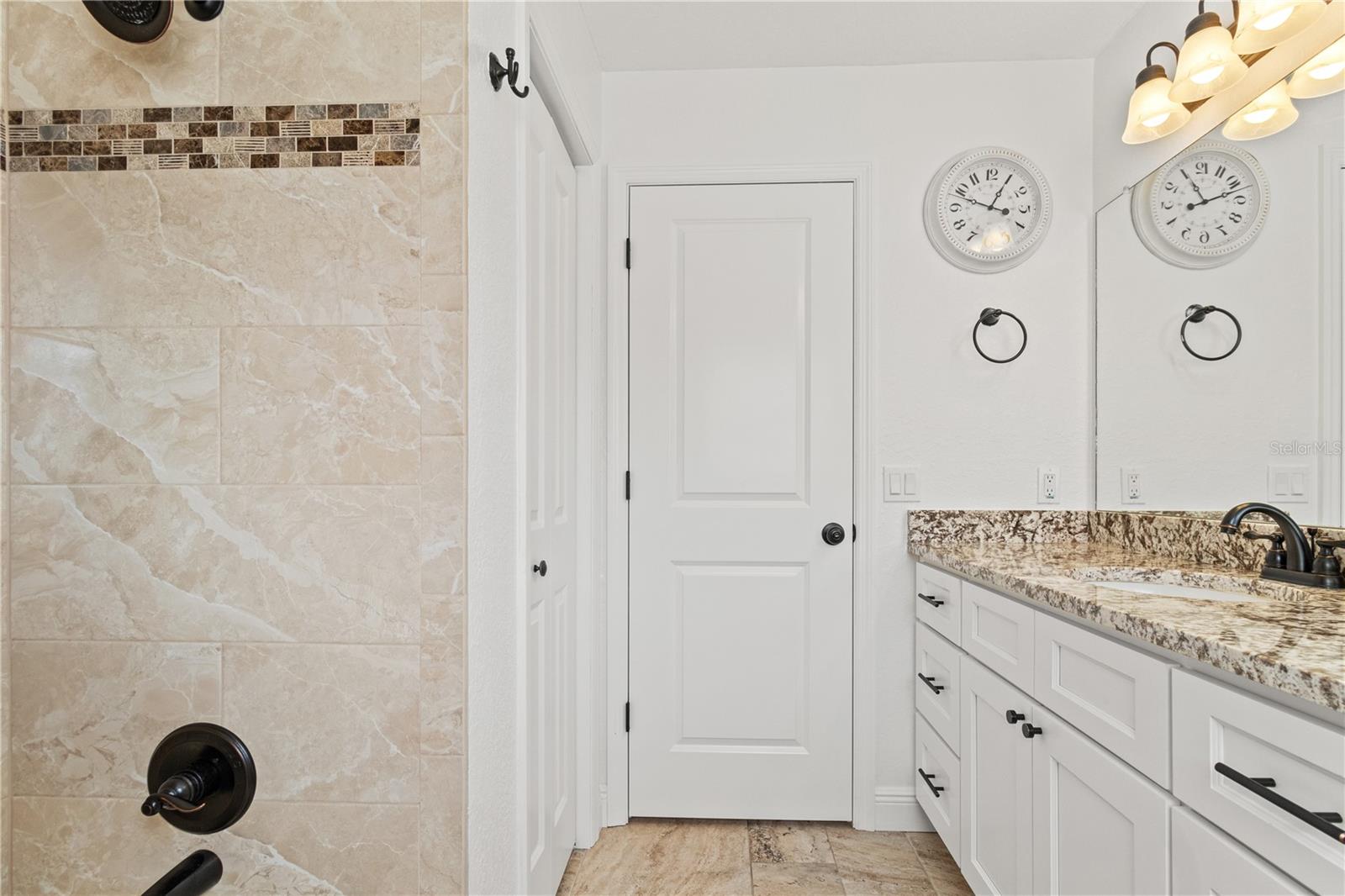 Image 32 of 61 For 488 Fieldstone Lane