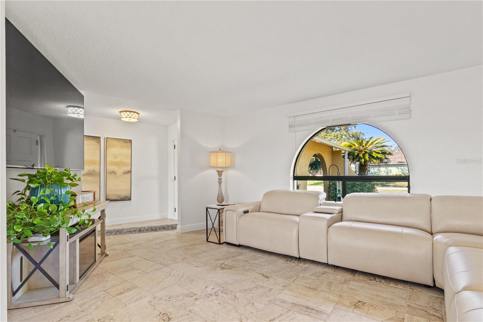 Image 9 of 61 For 488 Fieldstone Lane