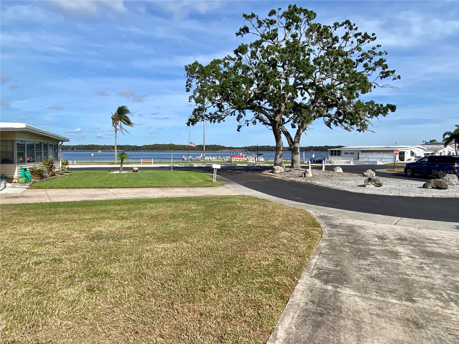 Image 2 of 10 For 274 Beach Court 42