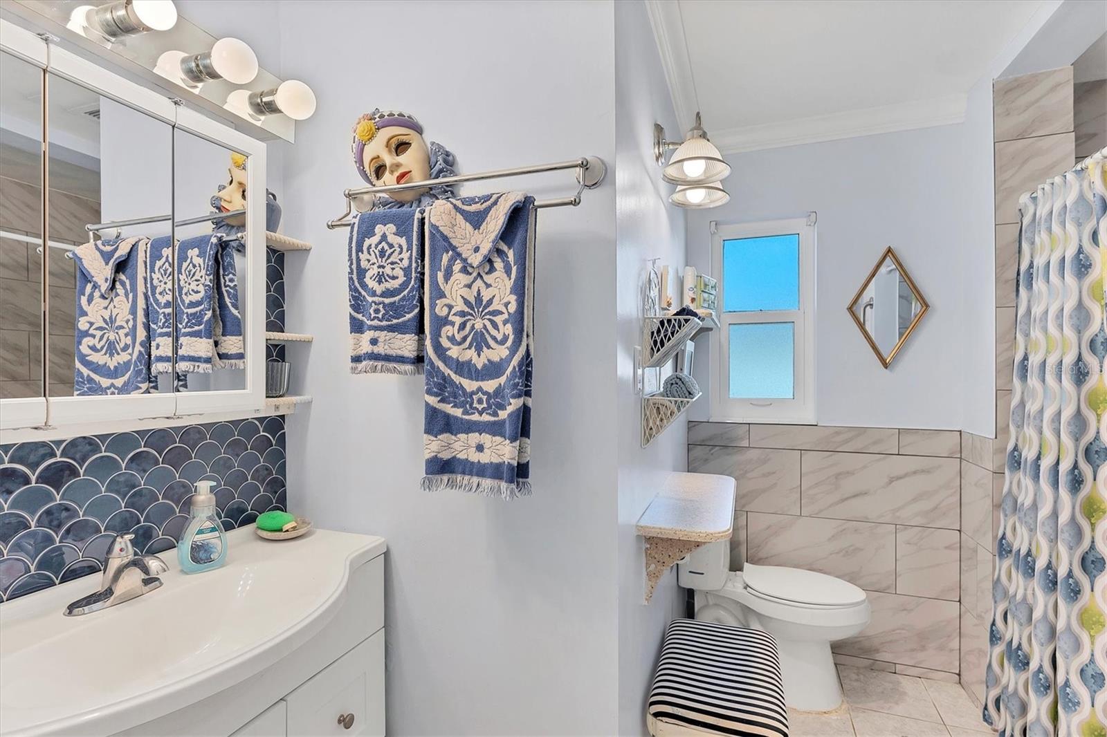 Image 28 of 57 For 2745 Arrowhead Road