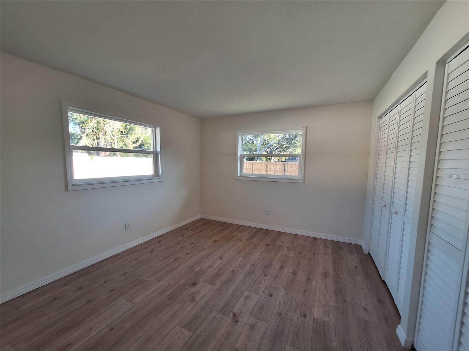 Listing photo id 18 for 13344 Sorrento Drive