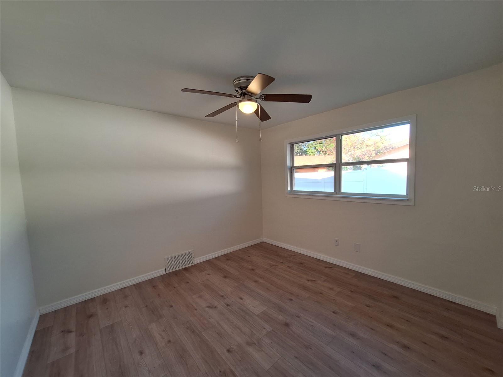 Listing photo id 21 for 13344 Sorrento Drive