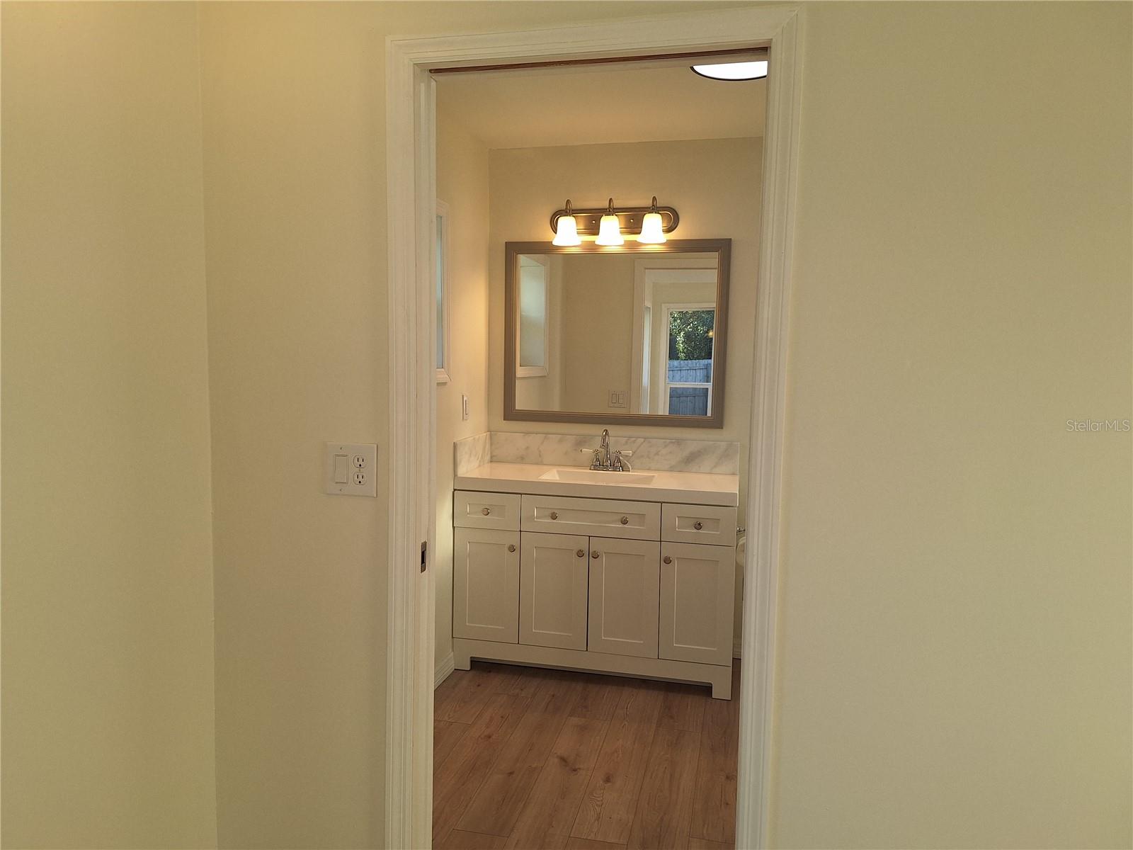 Listing photo id 38 for 13344 Sorrento Drive