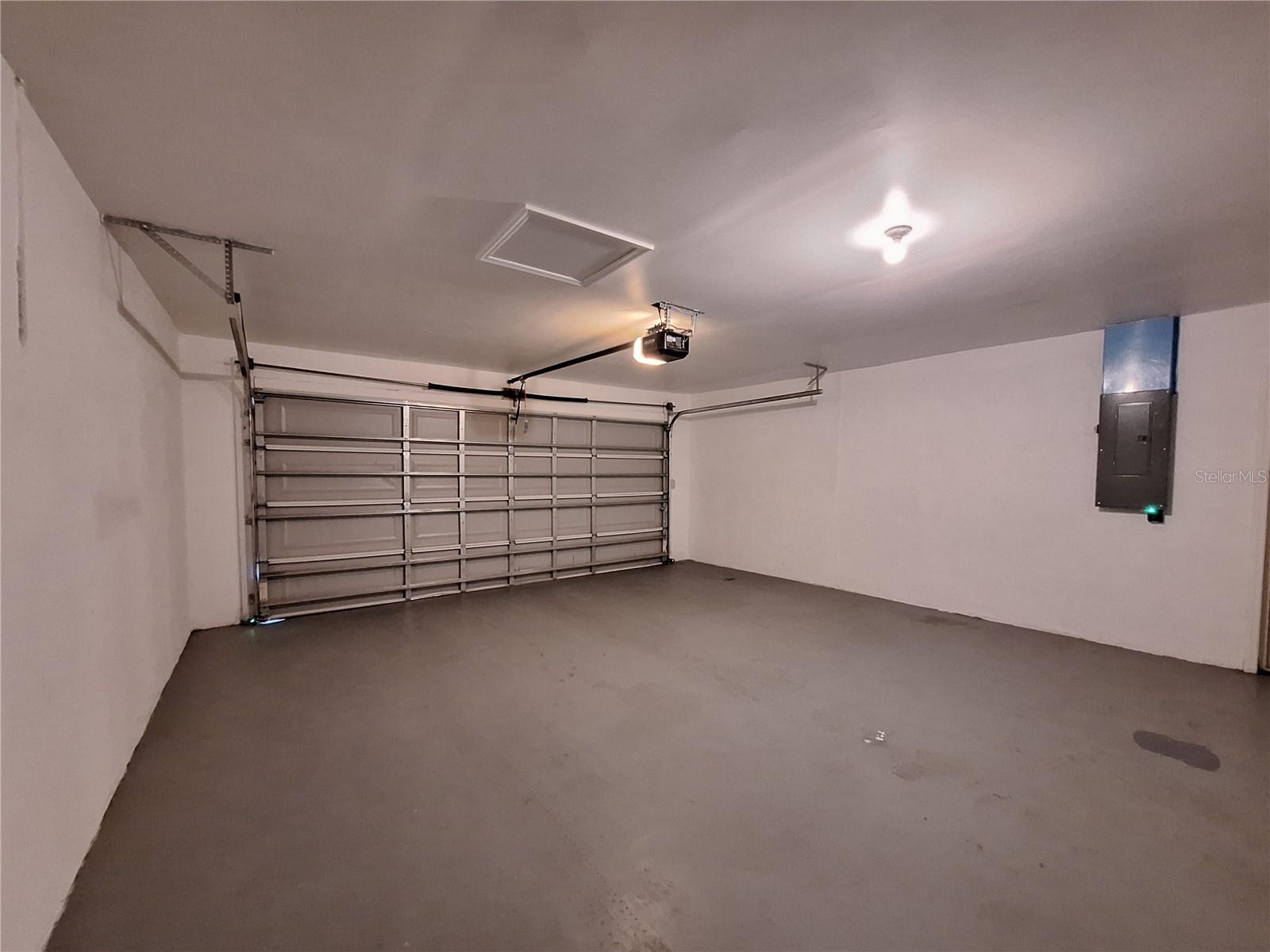 Listing photo id 44 for 13344 Sorrento Drive