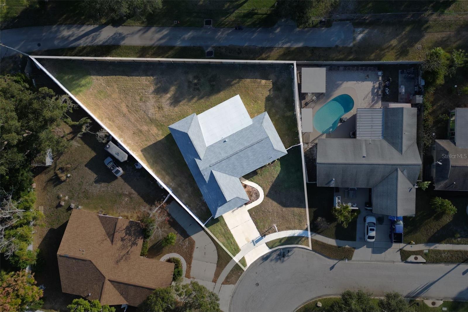 Listing photo id 3 for 13344 Sorrento Drive