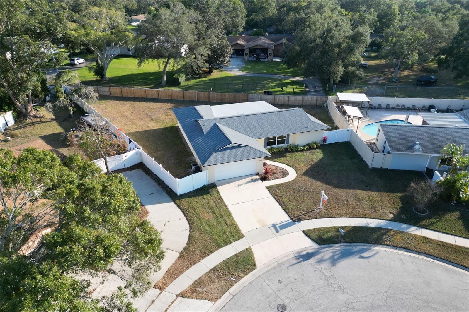 Listing photo id 54 for 13344 Sorrento Drive