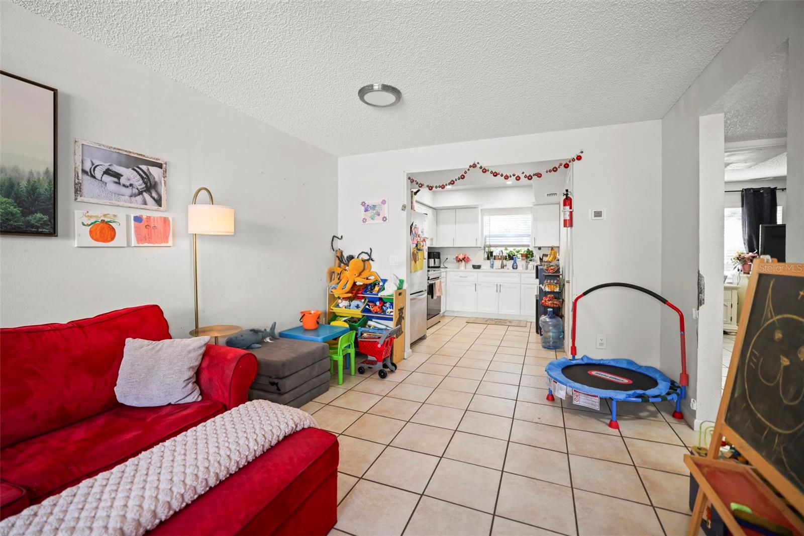 Image 27 of 51 For 7108 Kissimmee Street