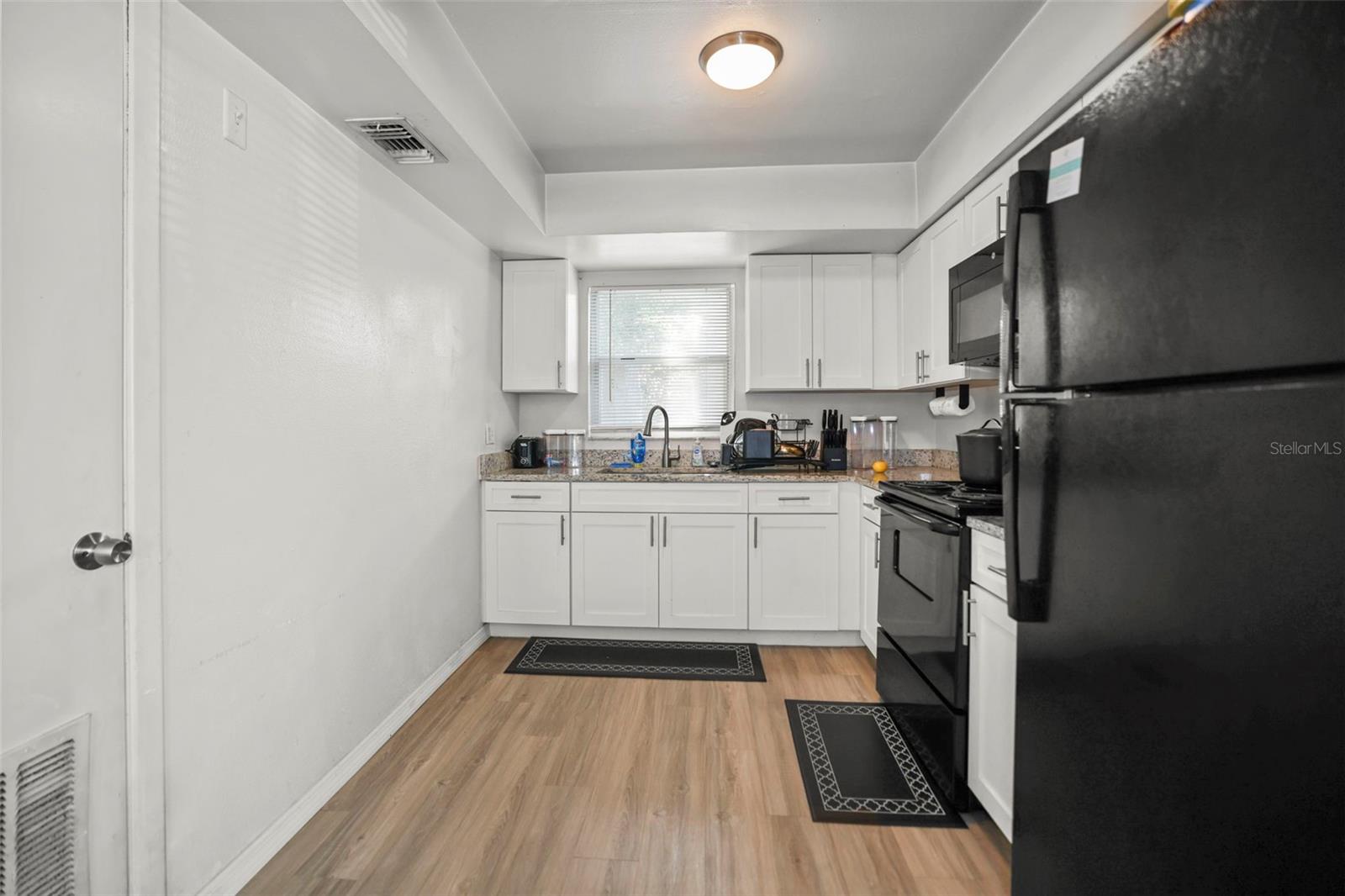 Image 42 of 51 For 7108 Kissimmee Street