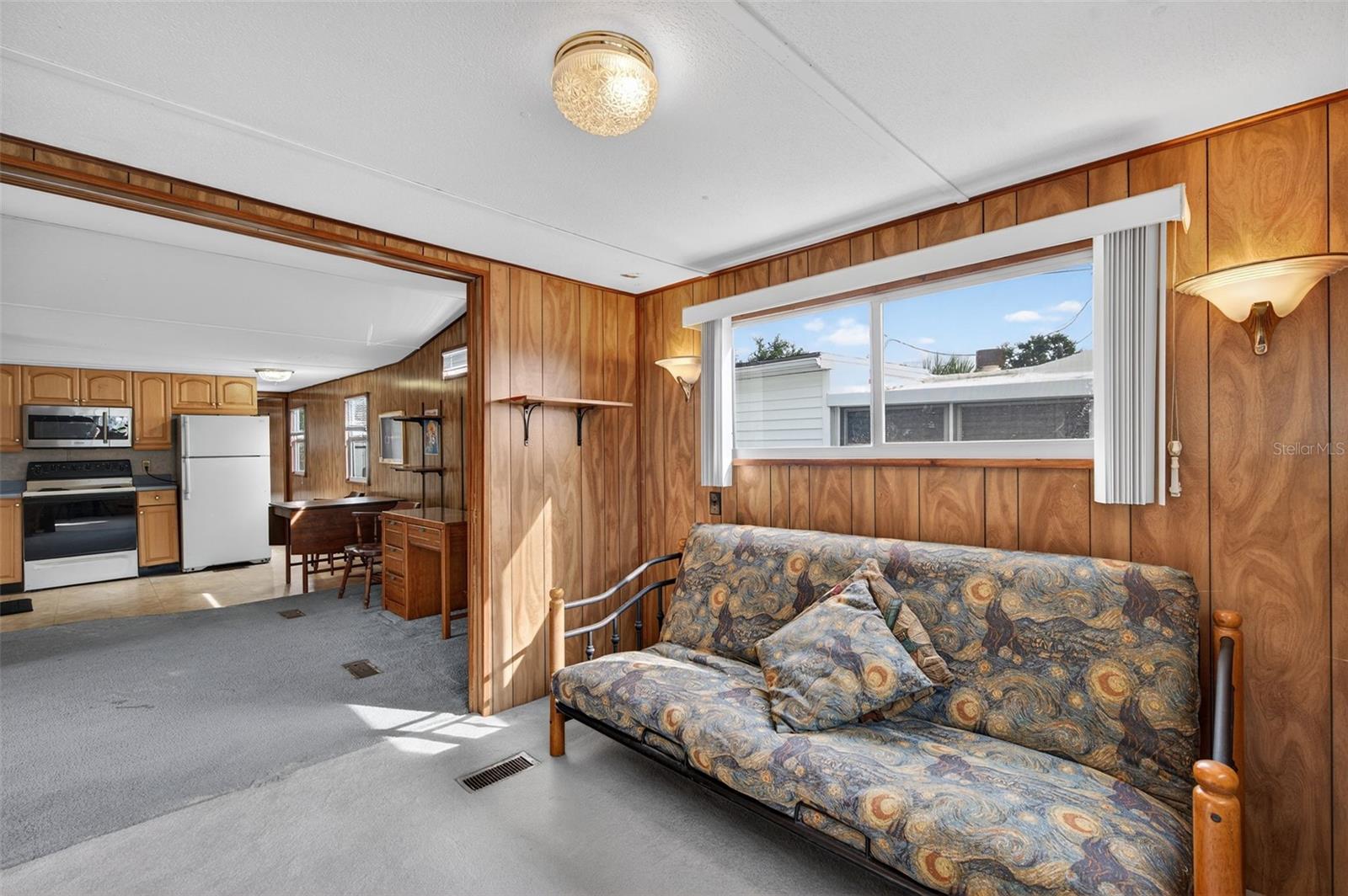 Image 17 of 55 For 7801 34th Avenue N 80