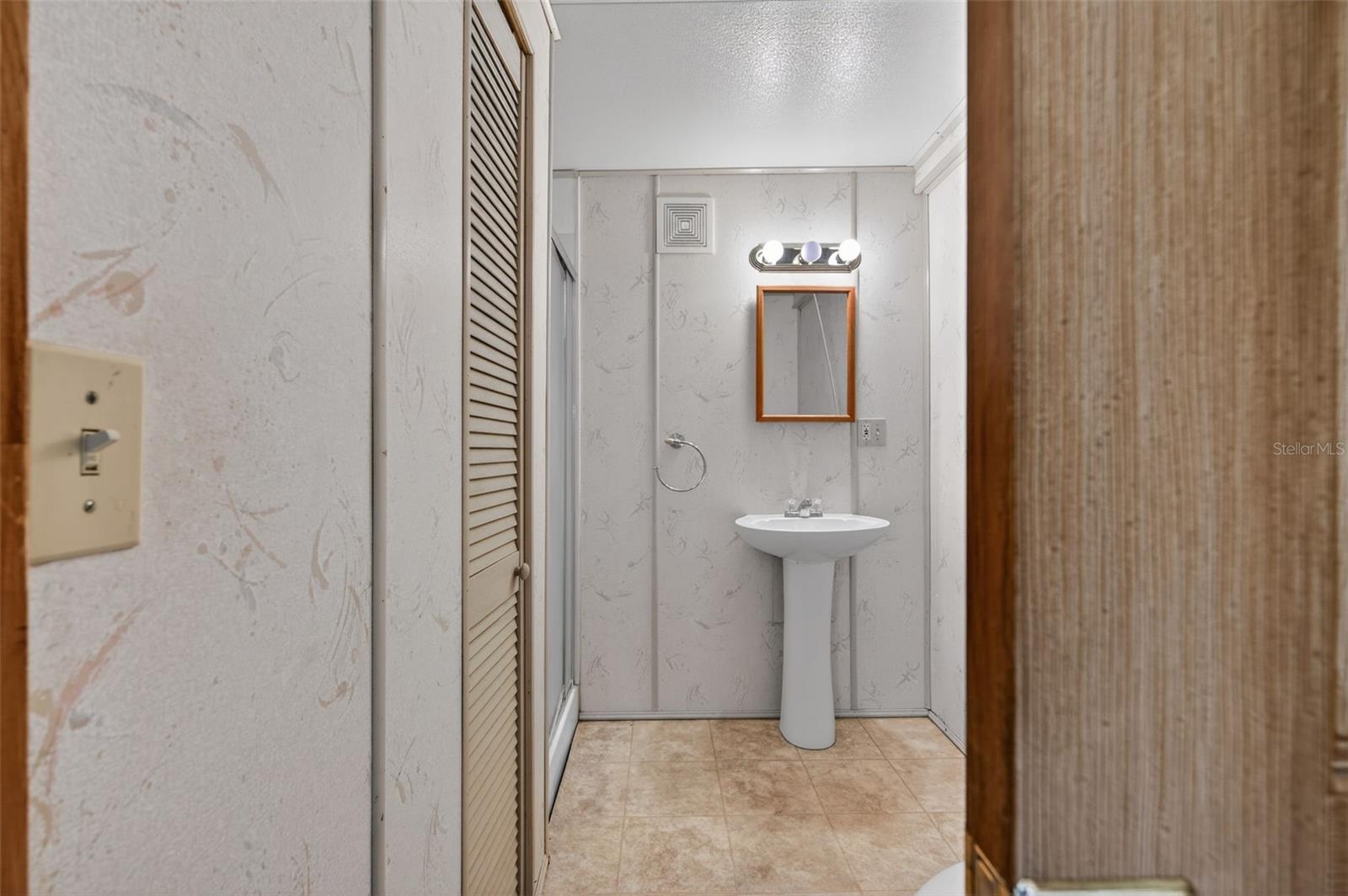 Image 26 of 55 For 7801 34th Avenue N 80