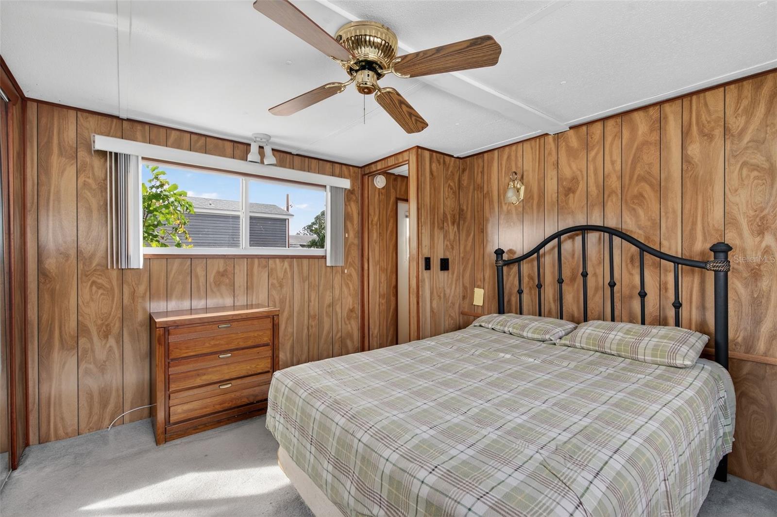 Image 32 of 55 For 7801 34th Avenue N 80