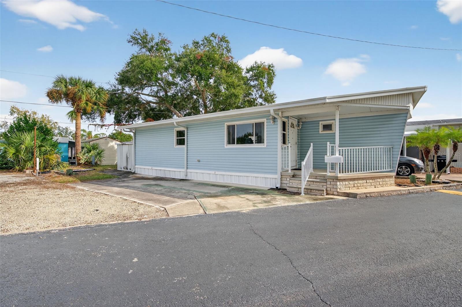 Image 4 of 55 For 7801 34th Avenue N 80