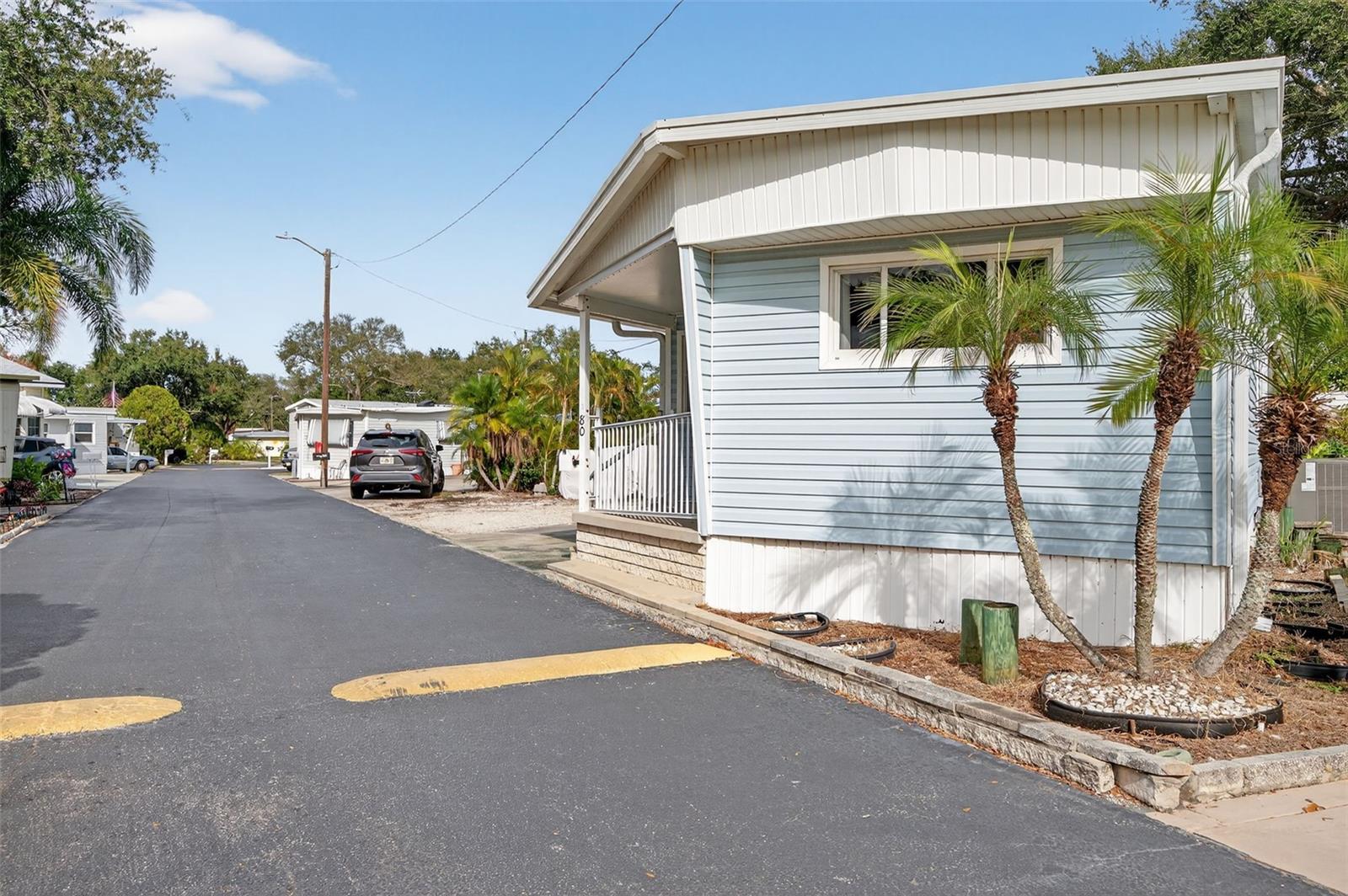 Image 6 of 55 For 7801 34th Avenue N 80