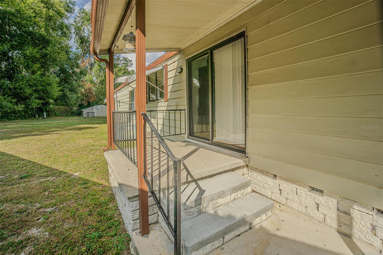 Image 15 of 33 For 39353 Sycamore Lane