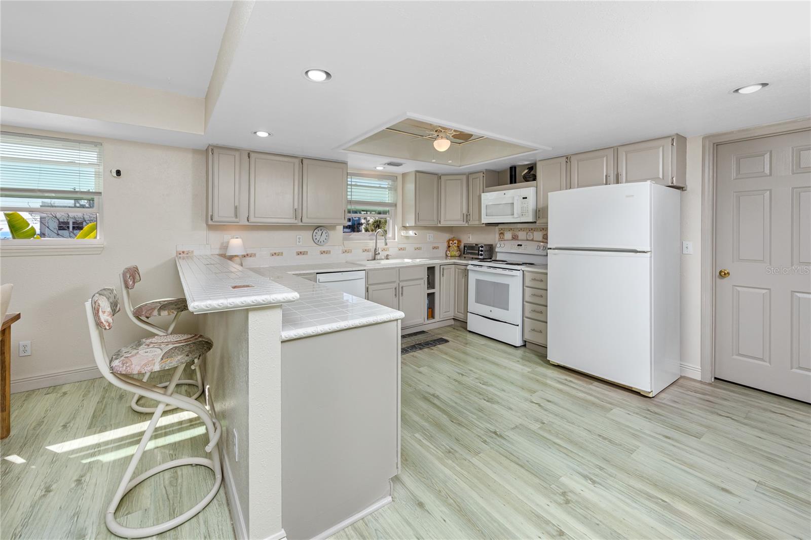 Image 12 of 53 For 140 142nd Avenue E