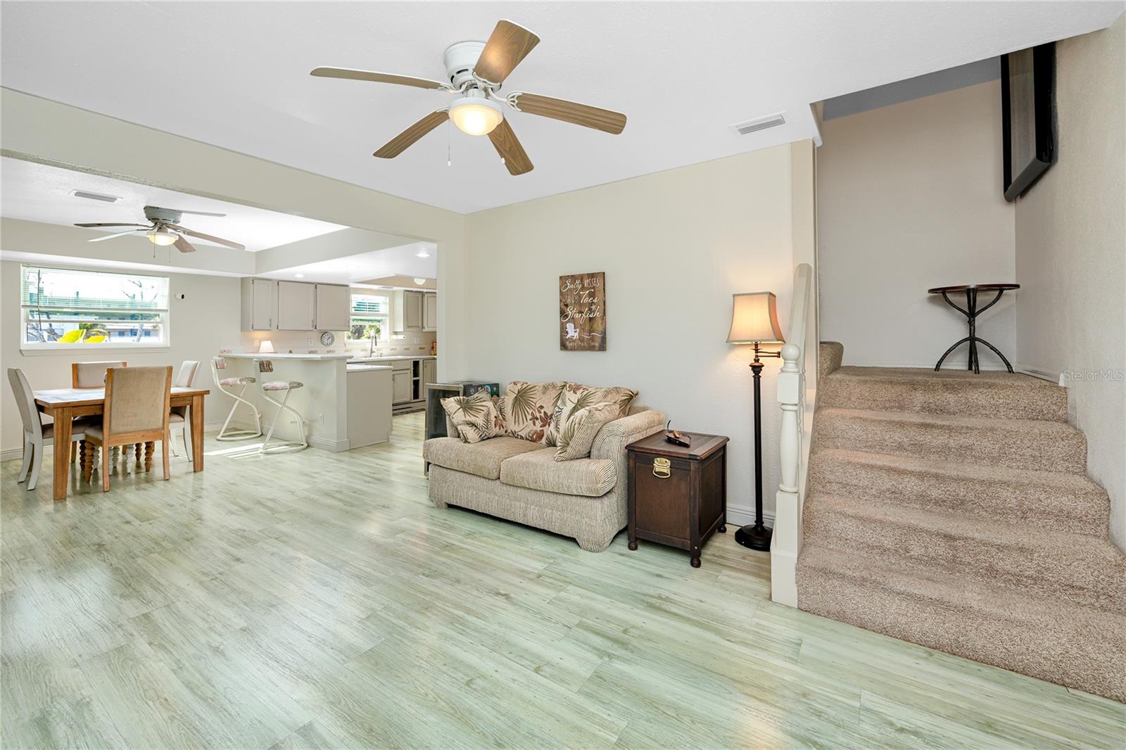 Image 26 of 53 For 140 142nd Avenue E