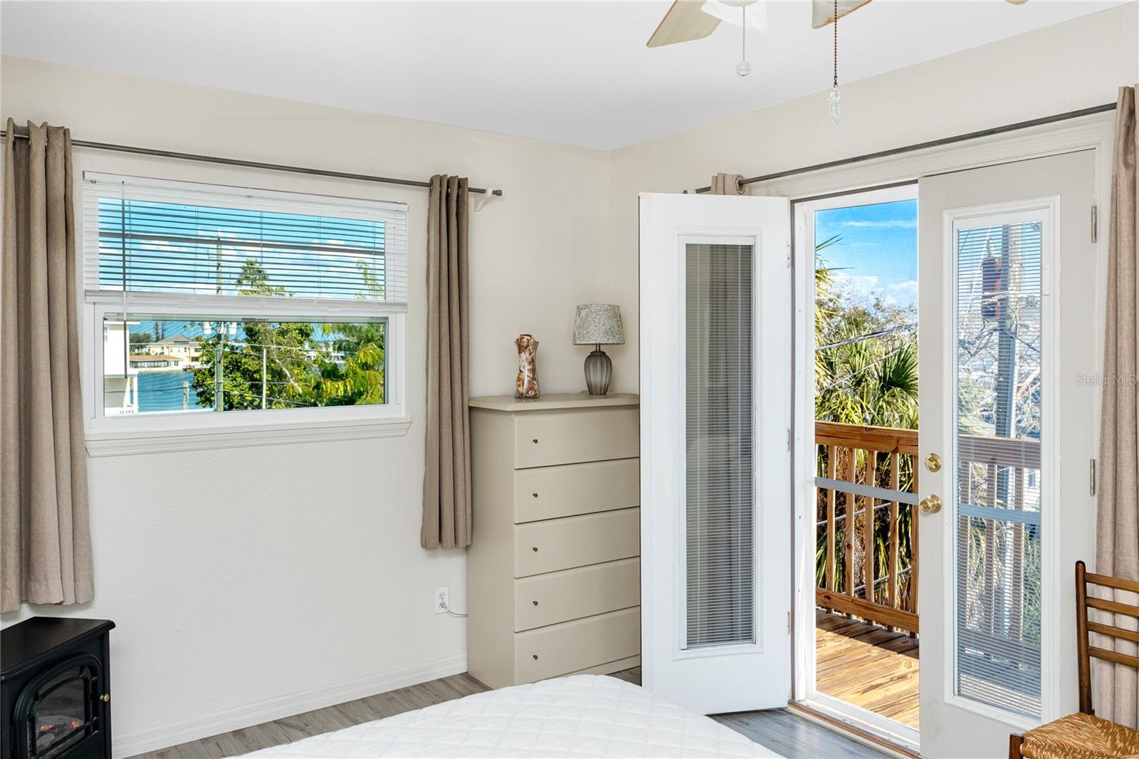 Image 29 of 53 For 140 142nd Avenue E