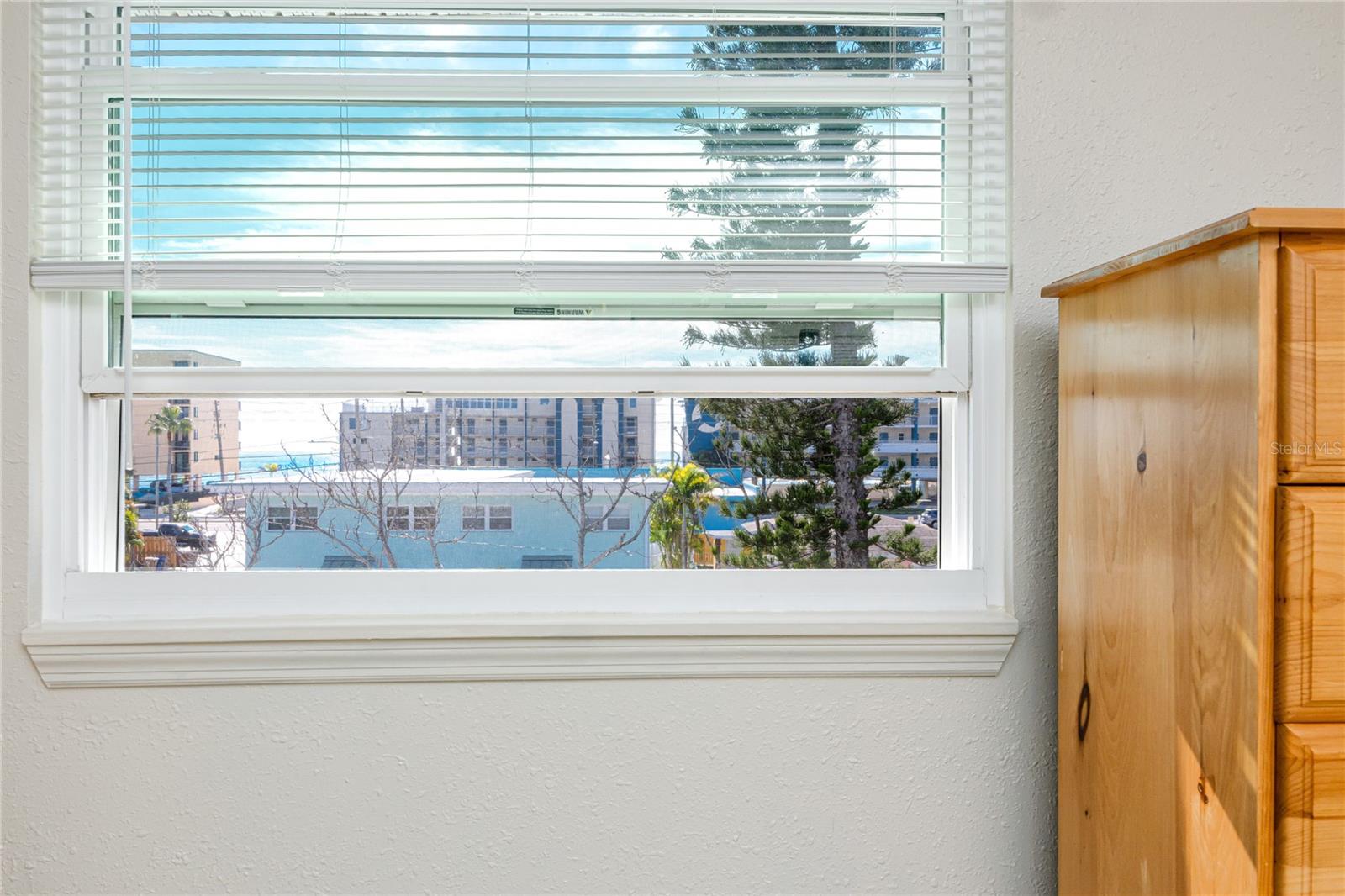 Image 36 of 53 For 140 142nd Avenue E