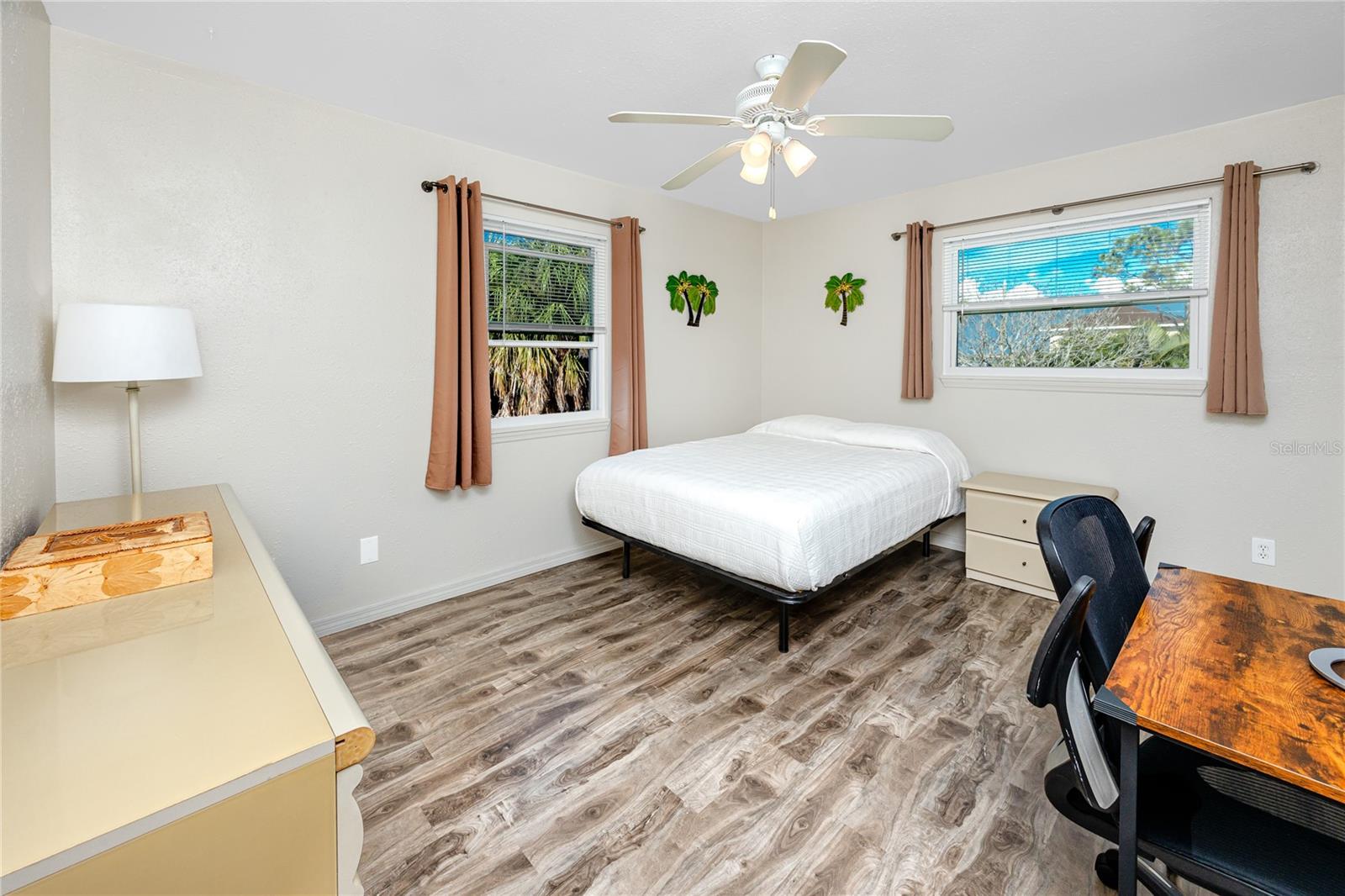 Image 39 of 53 For 140 142nd Avenue E