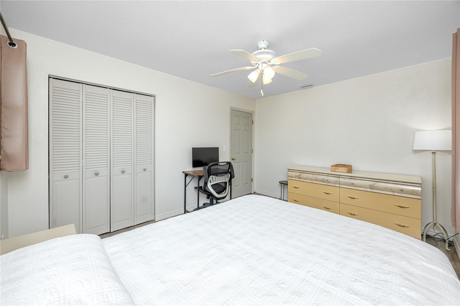 Image 41 of 53 For 140 142nd Avenue E