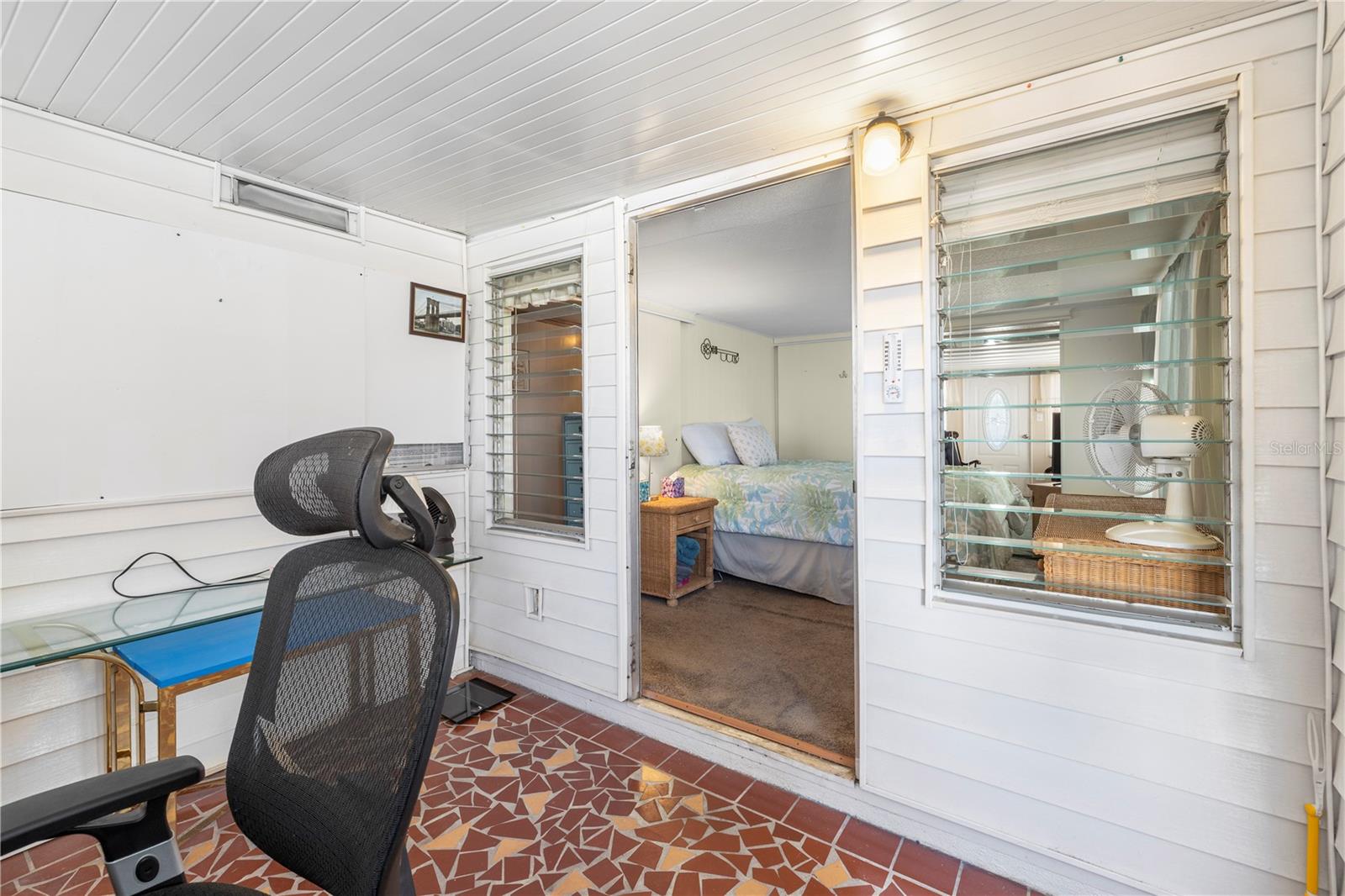 Image 19 of 43 For 619 52nd Avenue W