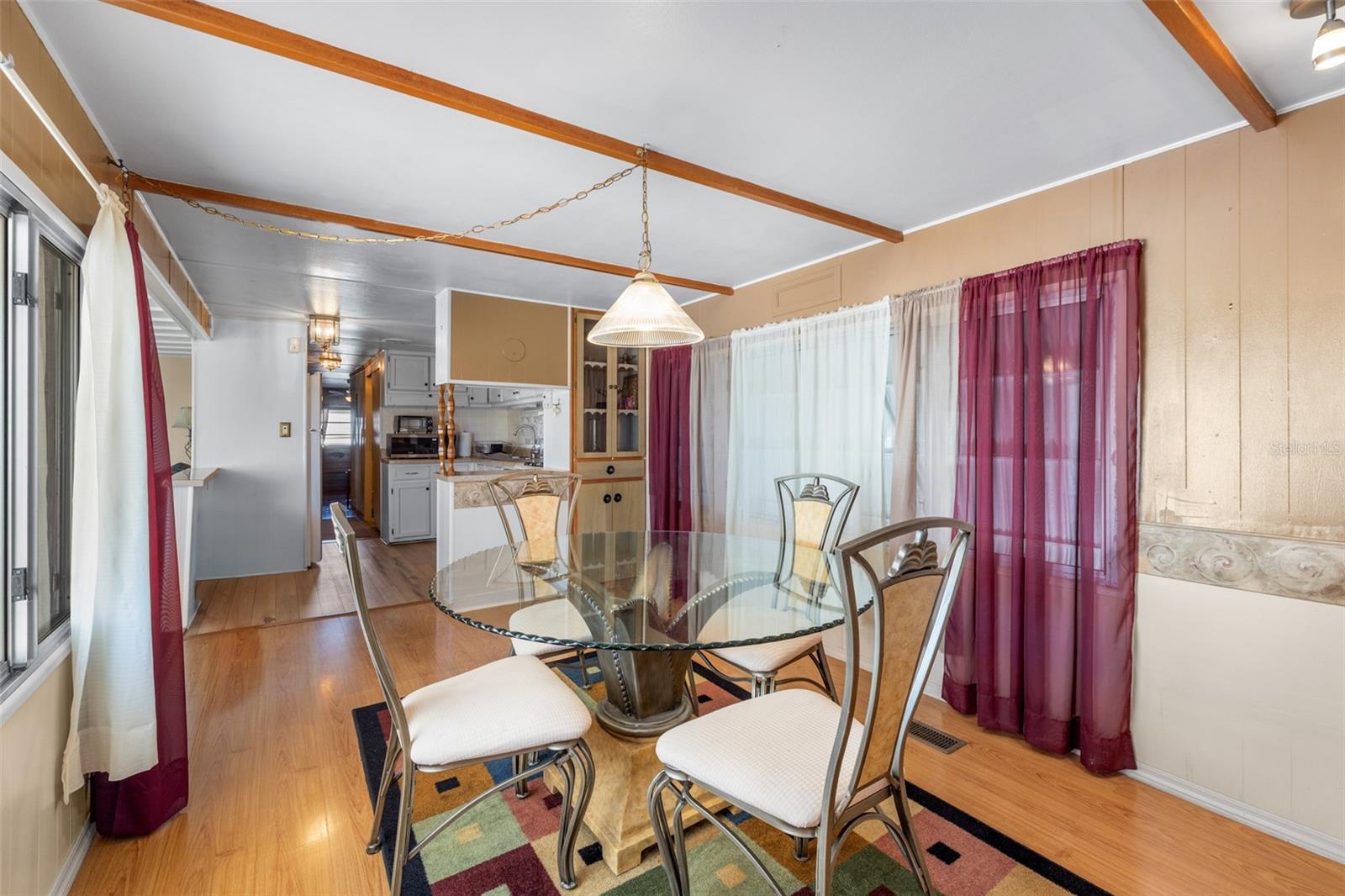 Image 8 of 43 For 619 52nd Avenue W