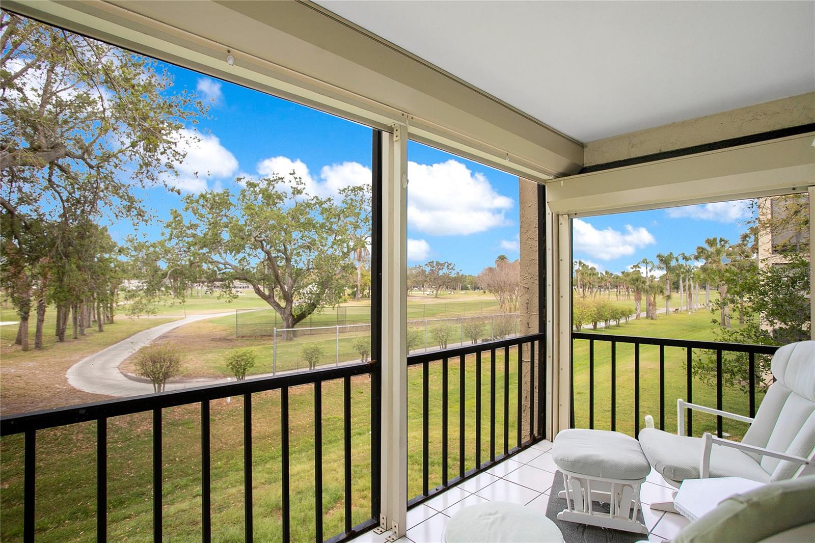 Image 14 of 19 For 12200 Vonn Road 1209