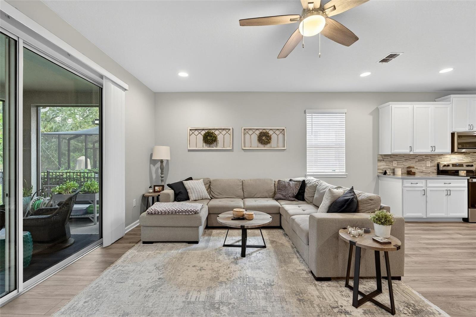 Image 12 of 42 For 11404 Blue Woods Drive