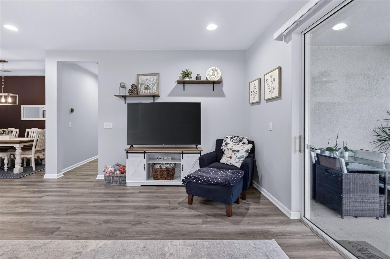 Image 18 of 42 For 11404 Blue Woods Drive