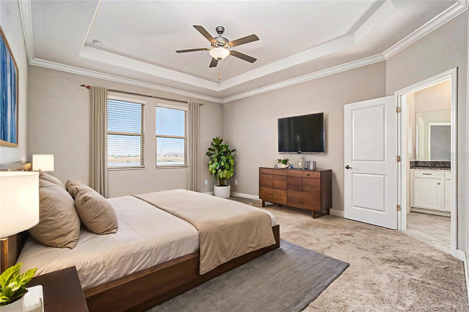 Image 18 of 38 For 9173 Shadyside Lane