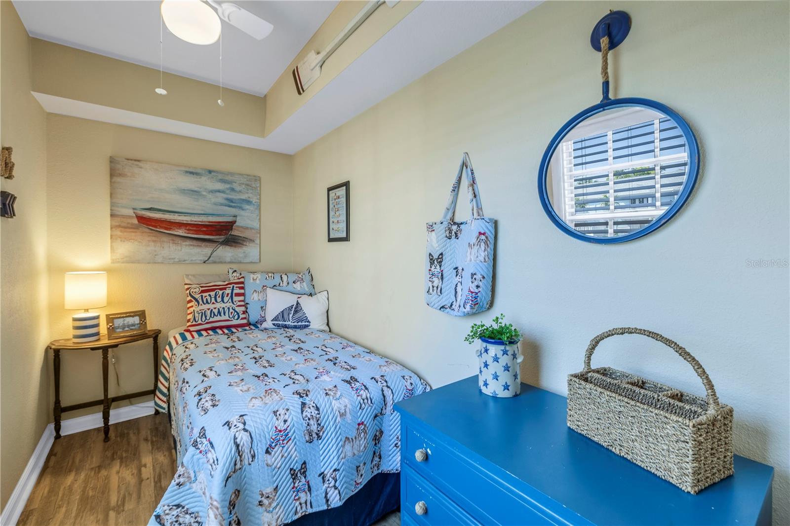 Image 16 of 27 For 5072 Starfish Drive Se F