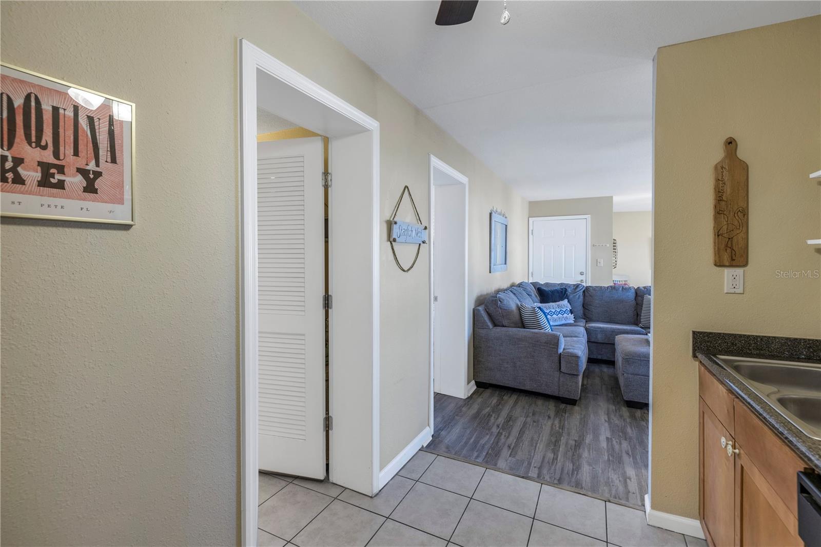 Image 8 of 27 For 5072 Starfish Drive Se F