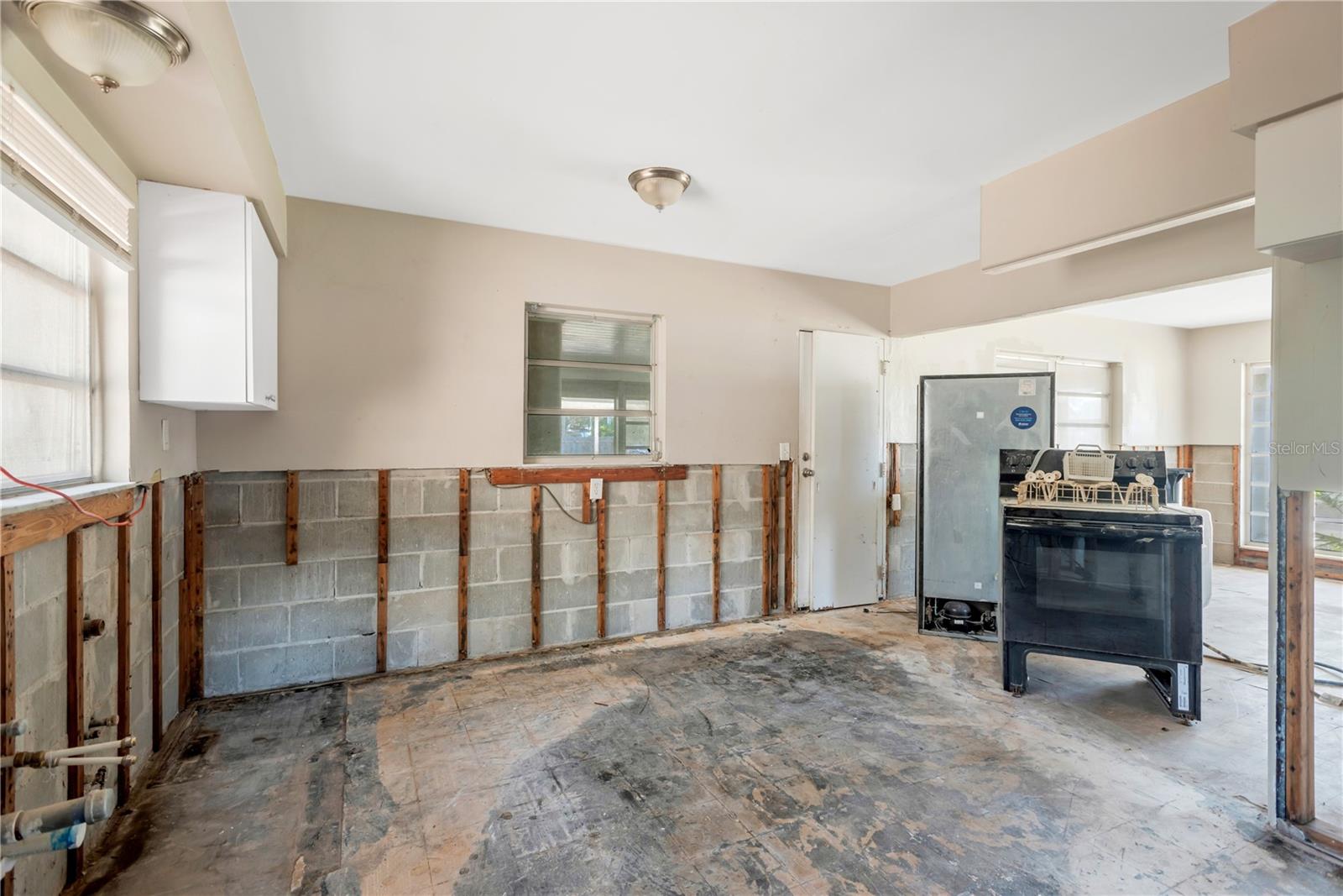 Image 10 of 26 For 123 18th Street Nw