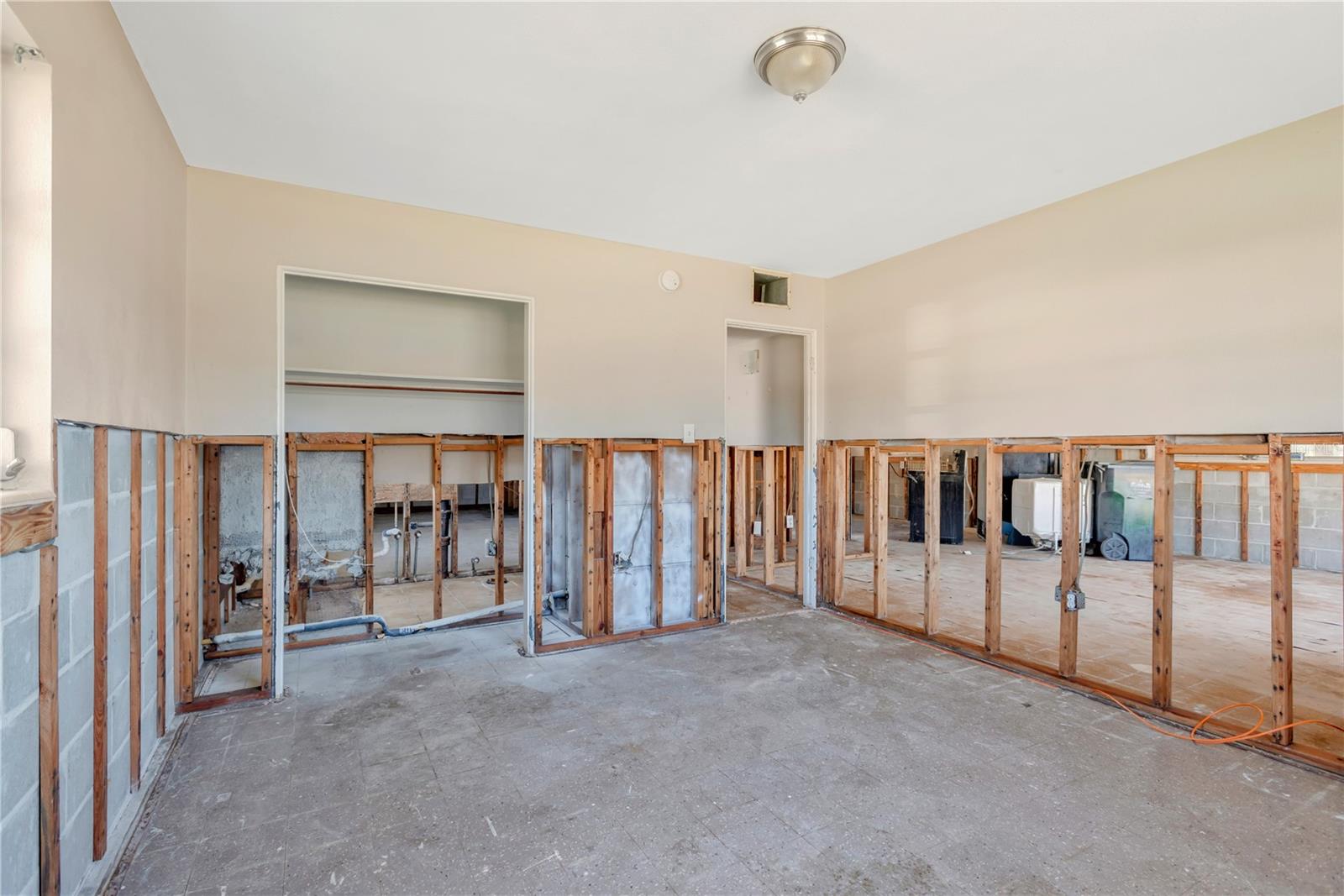 Image 12 of 26 For 123 18th Street Nw