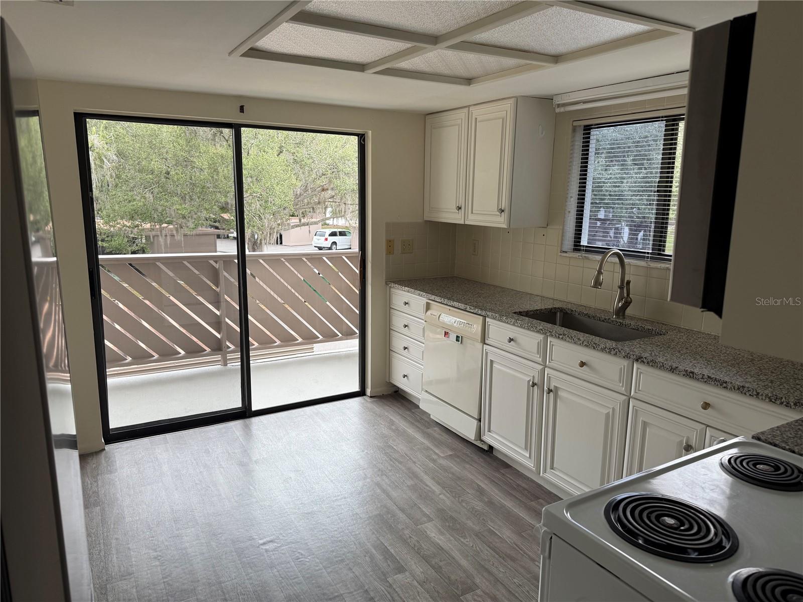 Image 5 of 24 For 612 Baldwin Avenue C