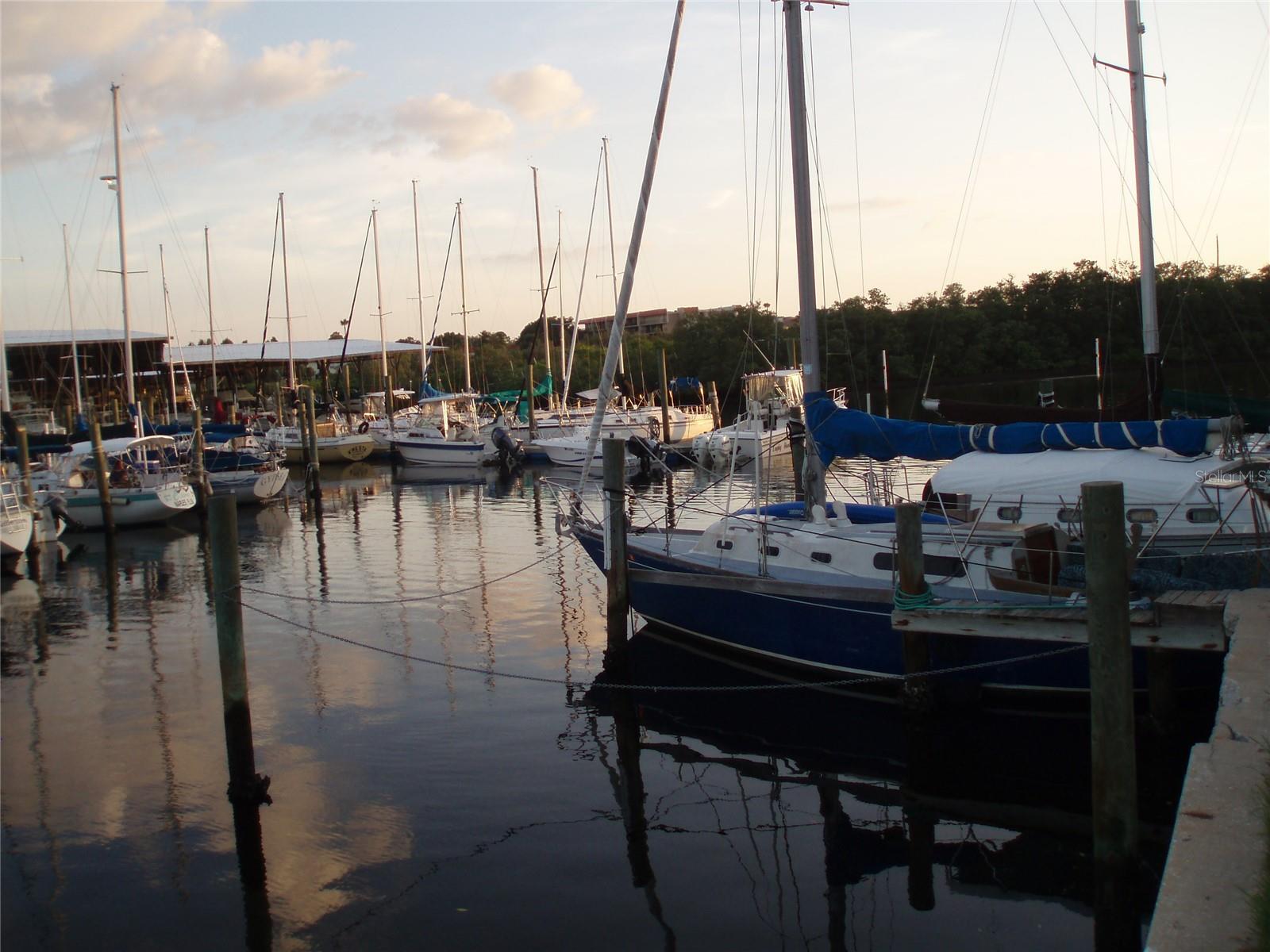 Image 32 of 32 For 1716 Golfview Drive 1716